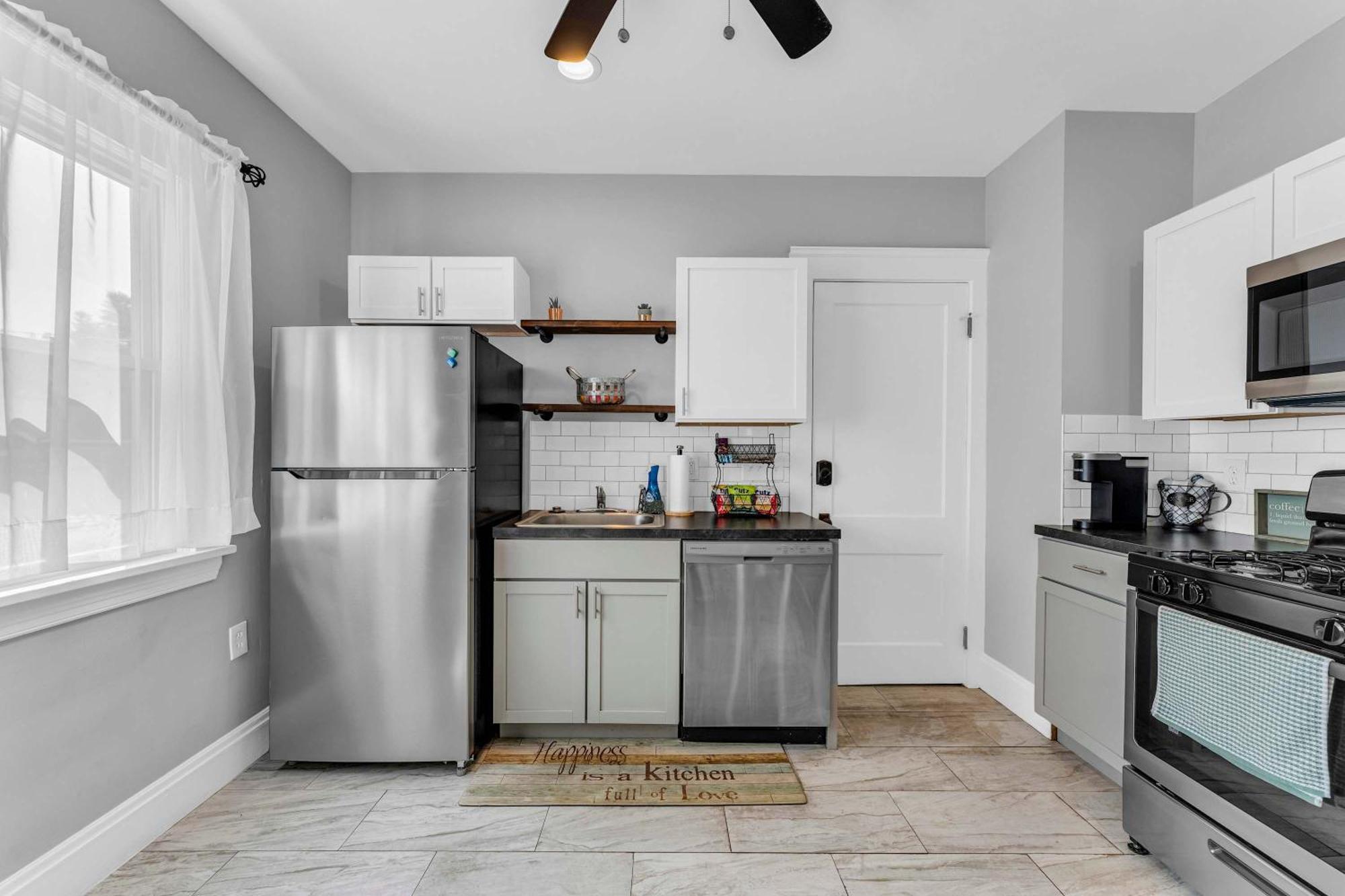 Beautifully Remodeled Duplex Apt In West Blvd Клівленд Екстер'єр фото